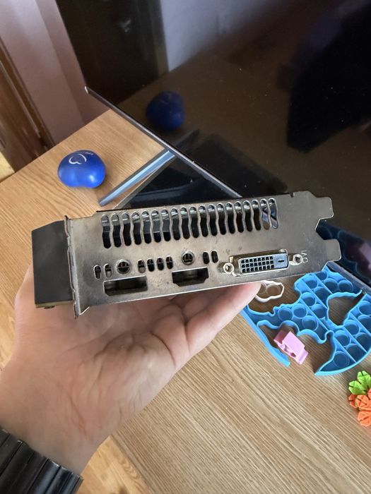 Vand placa video asus RX470 4Gb
