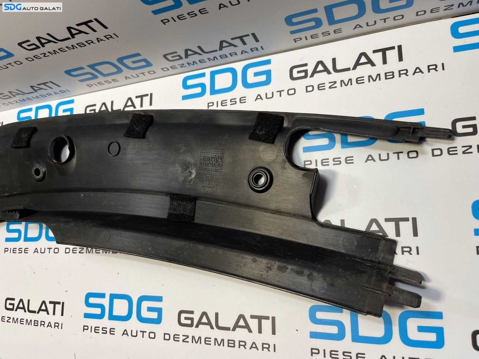 Capac Ornament Plastic Dreapta Tragher Trager Bara Spoiler Fata Audi TT 8N 1998 - 2006 Cod 8N0860442E