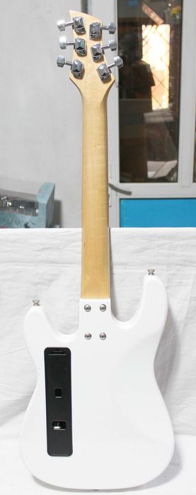 Chitara Guitar Hero Logitech lemn pentru consola Nintendo Wii wireless