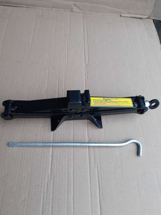 Cric HYUNDAI i20, i30, i40,ioniq,elantra, KIA Ceed Rio Carens X-ceed