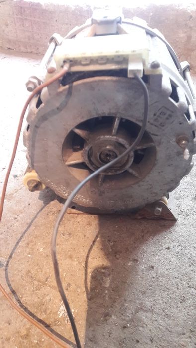 электродвигатель 220вт