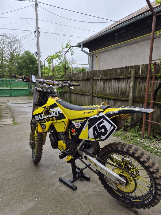 Vănd Suzuki RM250