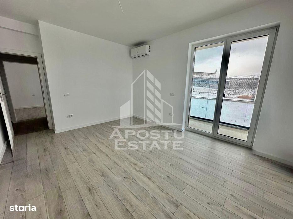 Apartament cu 2 camere, decomandat, zona benzinariei Eso din Giroc — fotografia 1