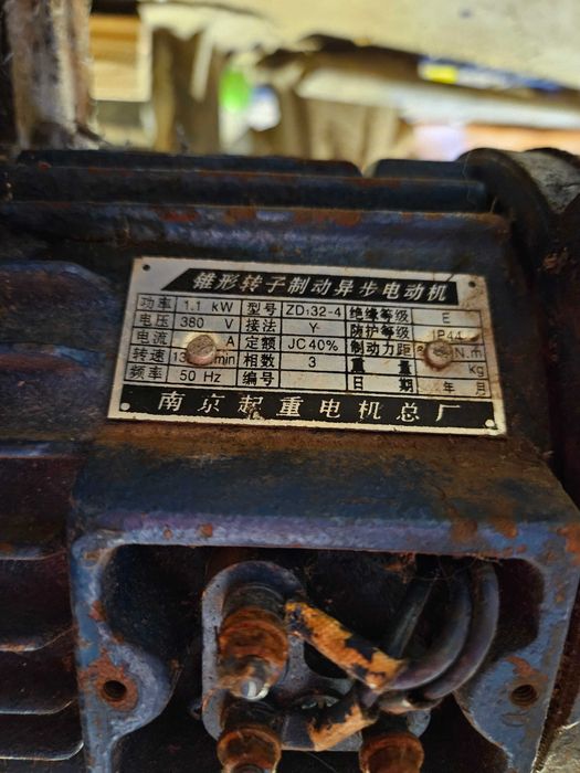 Продам электролебедки