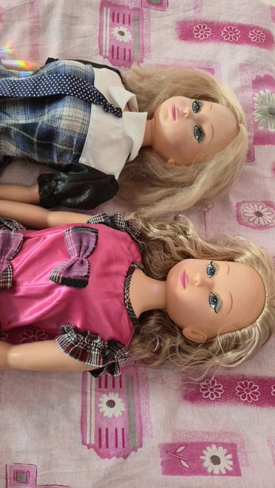 Vând set păpuși de jucărie