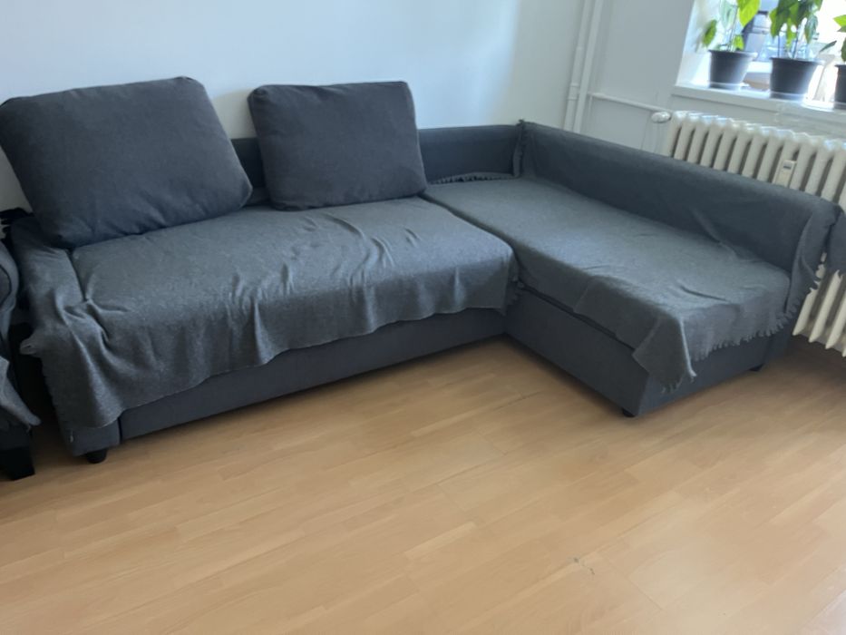 Canapea coltar extensibil IKEA Friheten ca nou