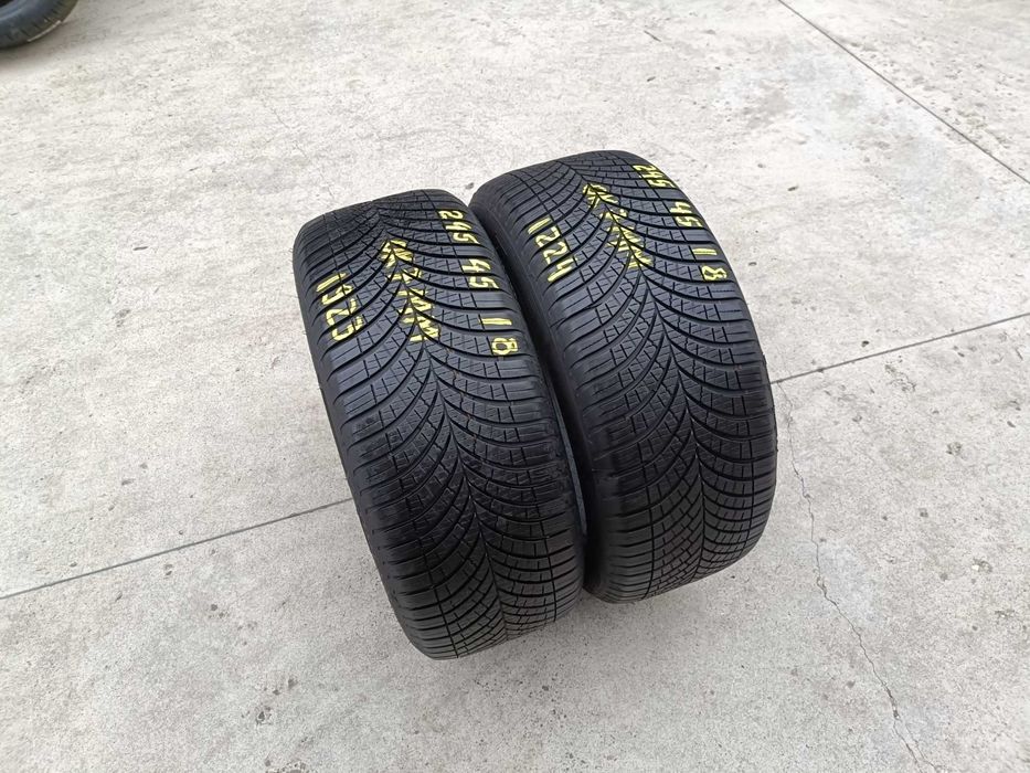 Doua anvelope 245 45 18 goodyear vector 4 season 7 mm dot 2024