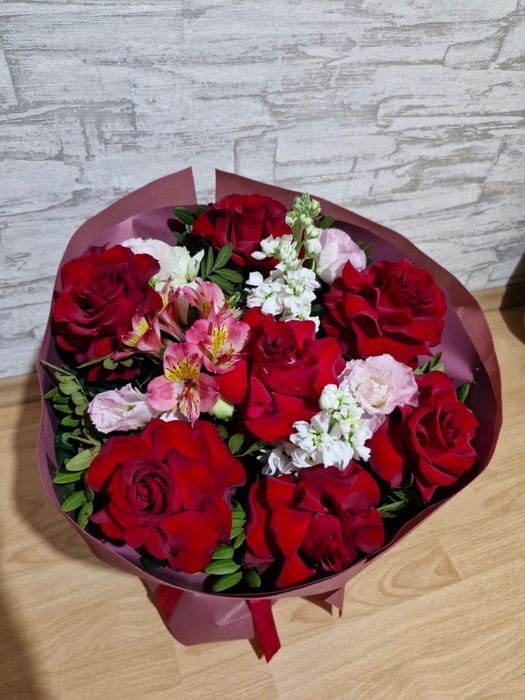 Цветы букеты (с оформлением)