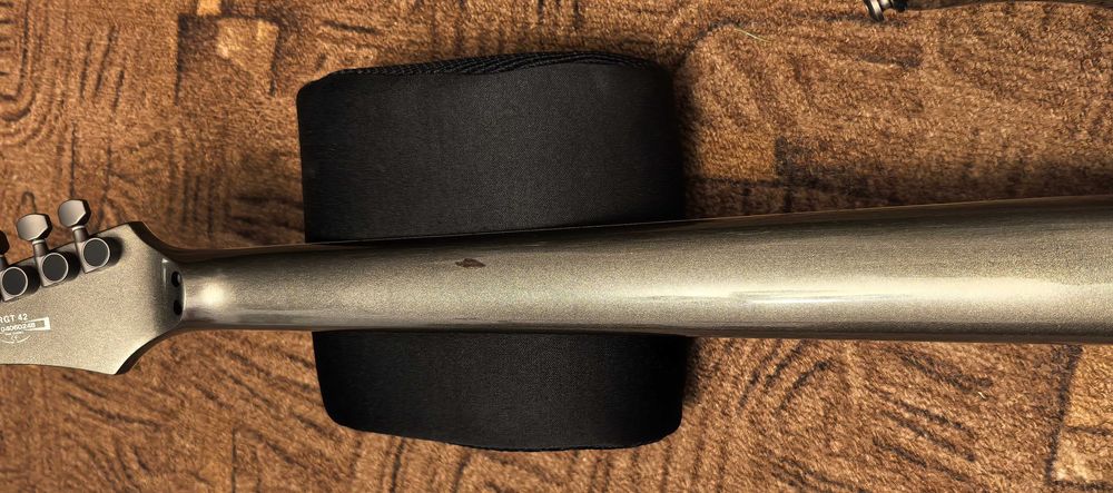 Китара Ibanez RGT42