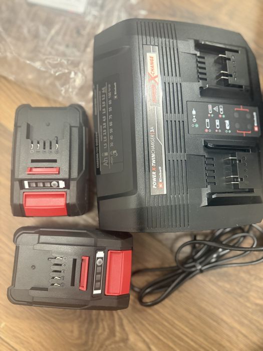 Kit 2 acumulatori si incarcator dublu Einhell