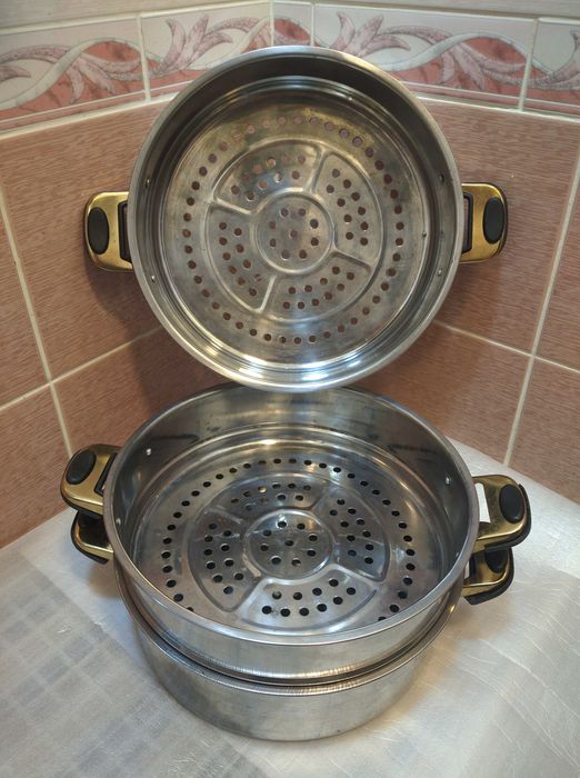 Мантышница, мантоварка (неполная).