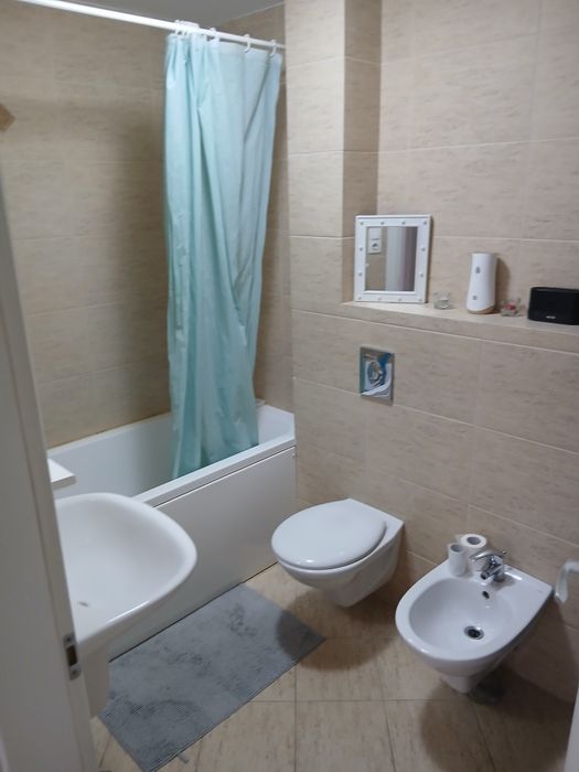 Apartament de închiriat