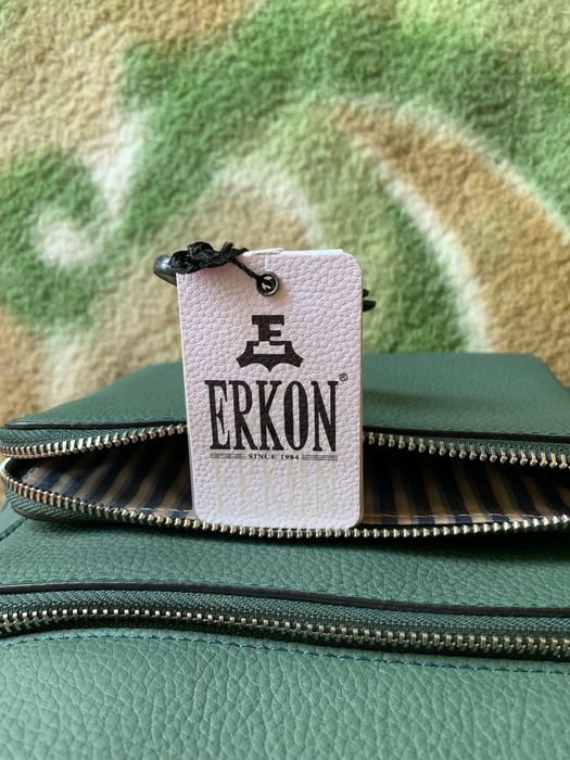Чисто нова дамска раница Erkon от естествена кожа.