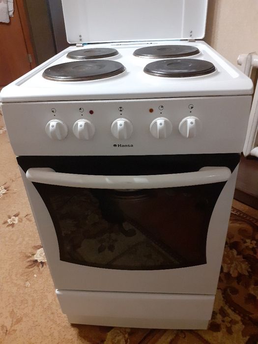 Продам плиту Hansa