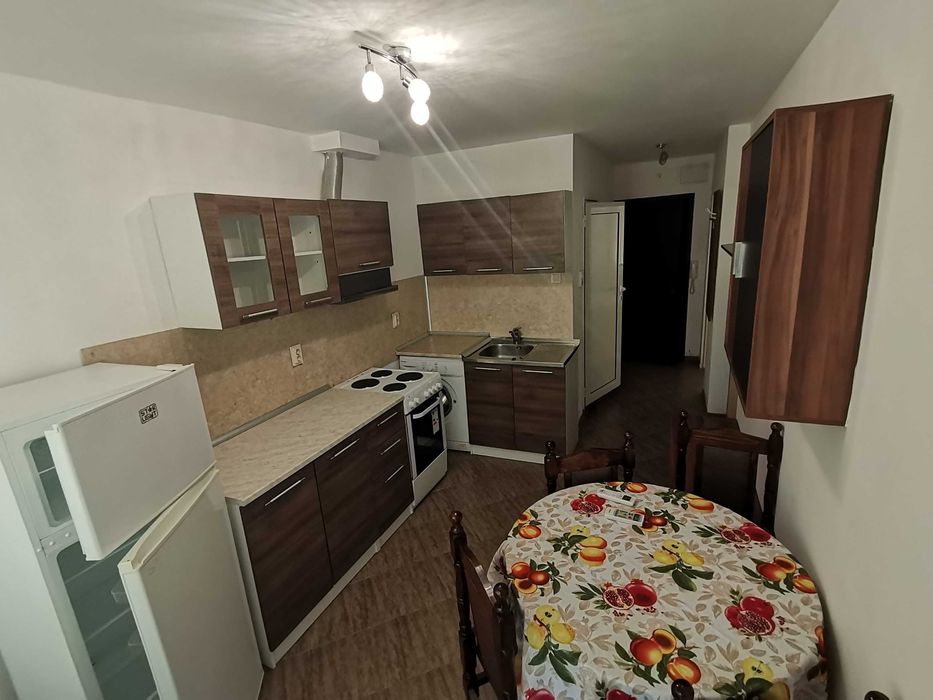 Дава се под наем Тристаен апартамент в Бургас, Възраждане - 78 кв.м за 204 € - Снимка #6