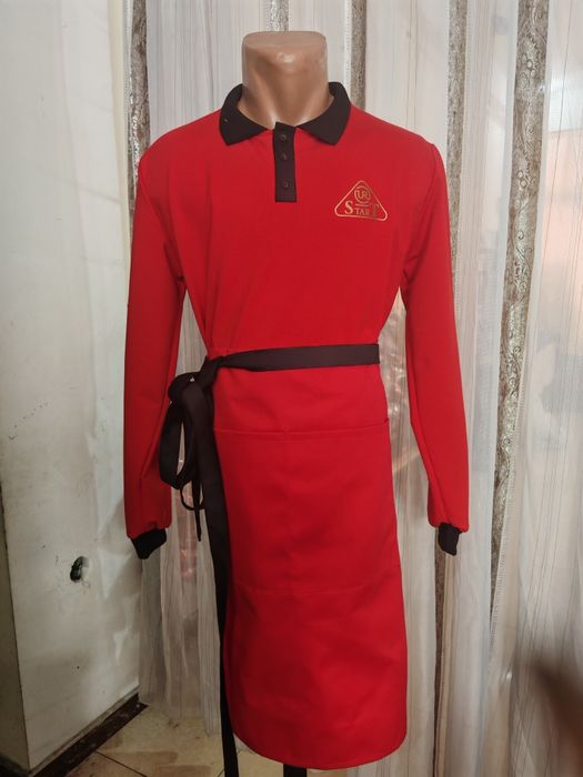 Поло на заказ с логотипом вашей компании.