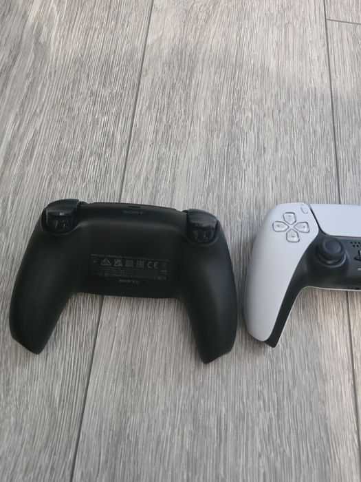 Ps5 slim disk 1 tb+2controllere(fc25)
