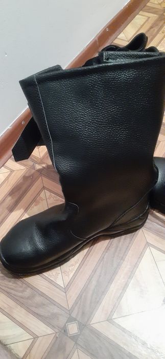 Спецобувь летней и зимние