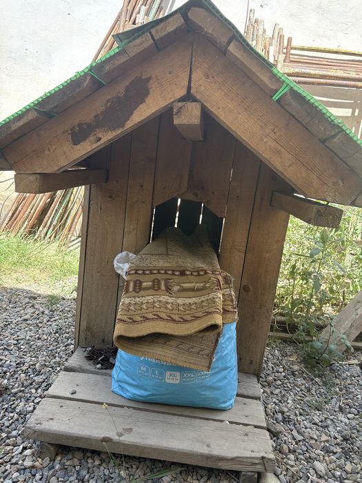 Продаю домик собаку