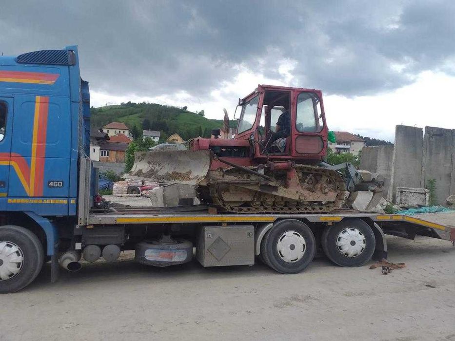 Tractari / transport autoutilitare, utilaje, autoturisme cu platforma