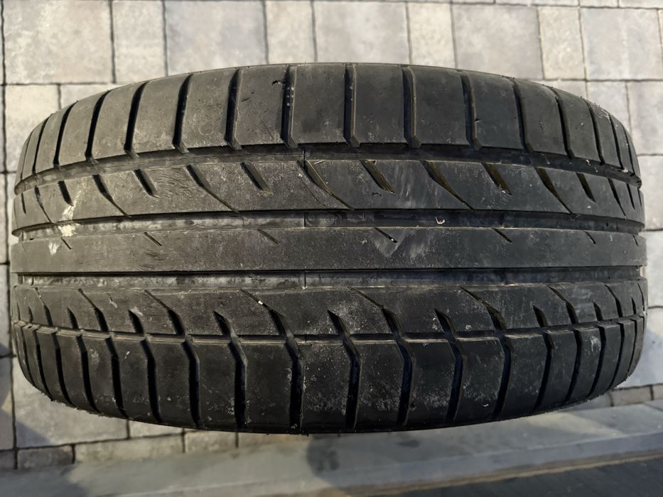 2бр Летни Гуми 275/45/21