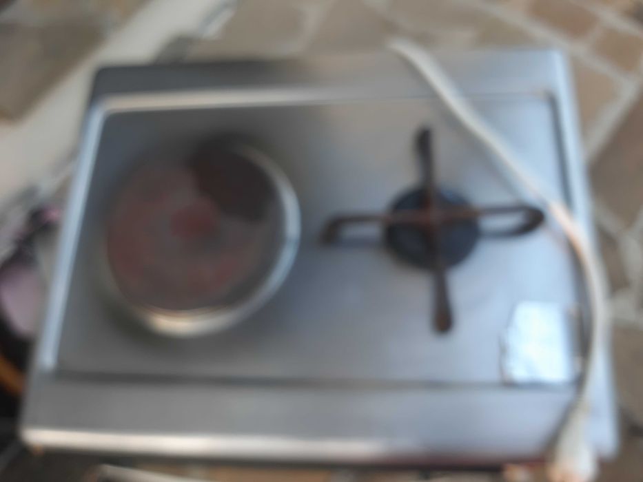 Мини печка Дипломат на газ и на ток