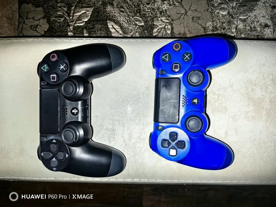 PlayStation 4 pro 7208b