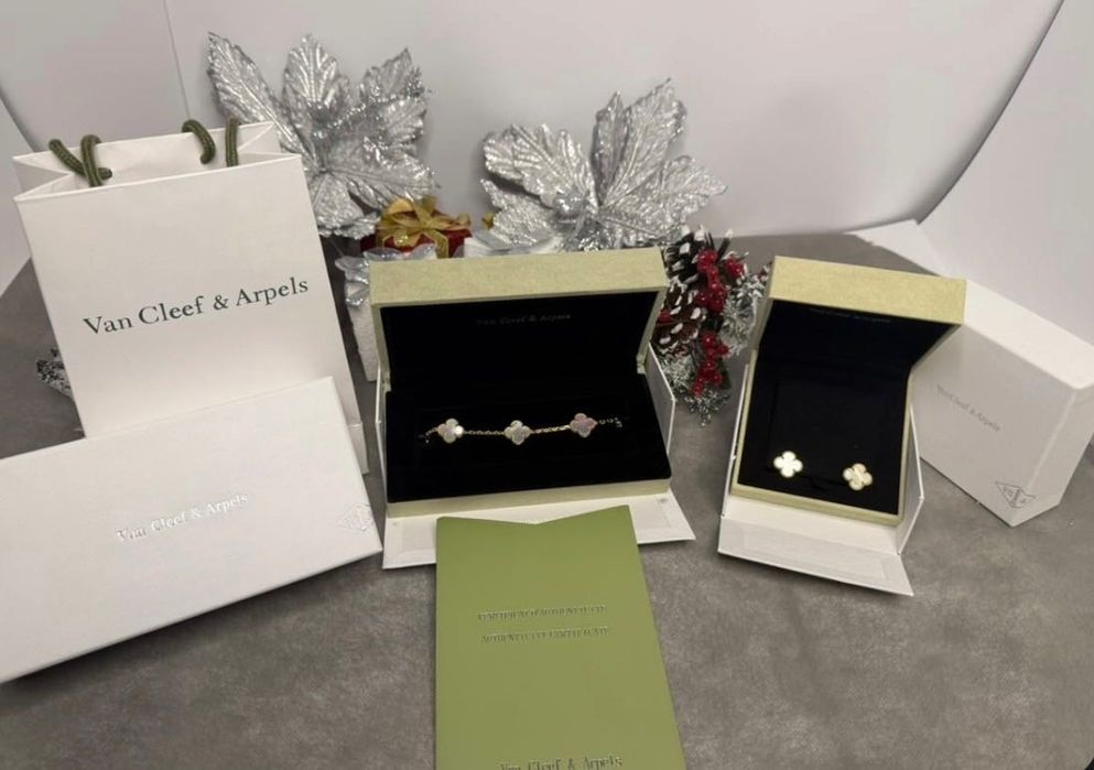 Van Cleef & Arpels гривна и обеци