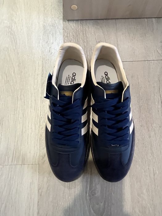 Продам кроссовки