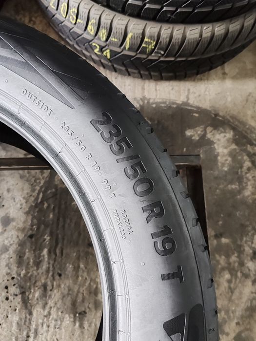 2 anvelope 235 50 19