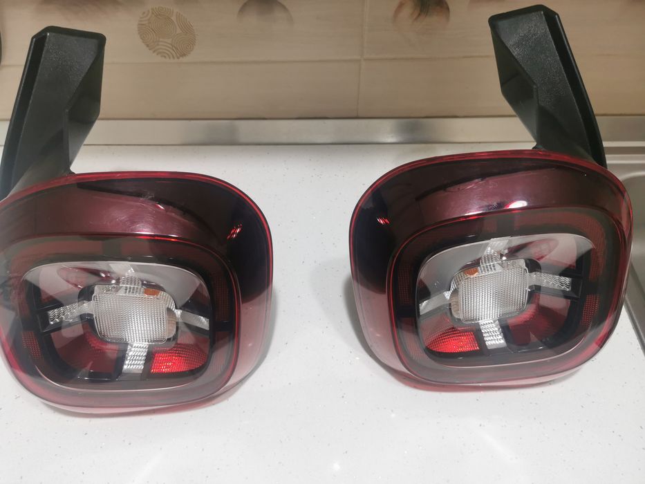 Stopuri(triple) Duster 2