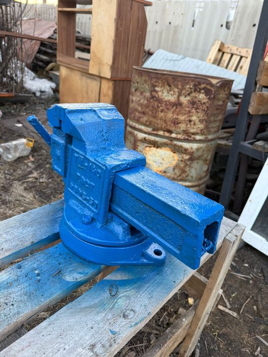 Продам тиска Болшой