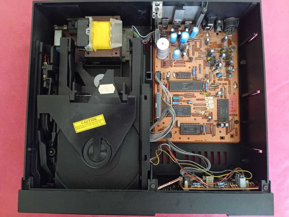 CD плеер Philips CD160