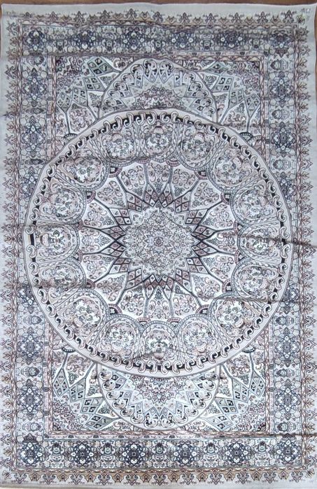 Ковёр Elit Silver.