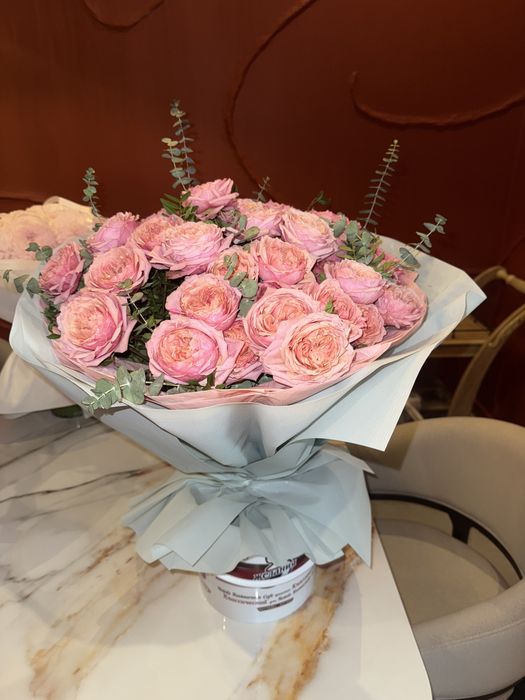 Цветы свежие , обьемные