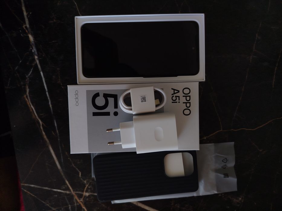 Продам телефон OPPO A5i