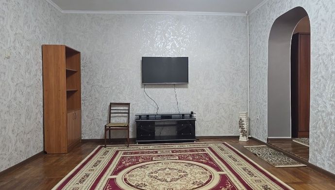 Сдается 1-комнатная квартира рядом метро Олмос