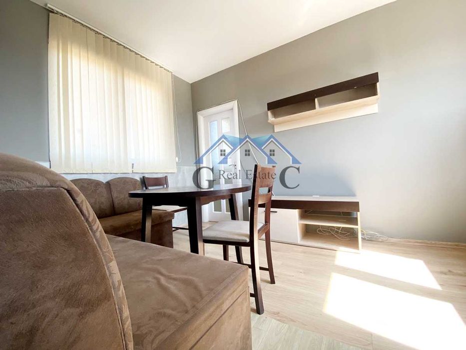 Продава се Къща в Варна, Трошево - 412 кв.м за 981 €/кв.м - Снимка #1