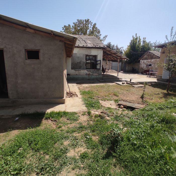 ДЕЩЕВО ! Продается  3,3 сотки 4 комнаты Сергели Узгариш