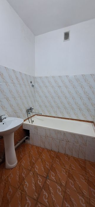 Квартира ижарага берилади, ФАКАТ ОИЛАГА.