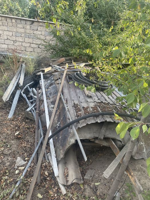 Дрова, доски и бревна