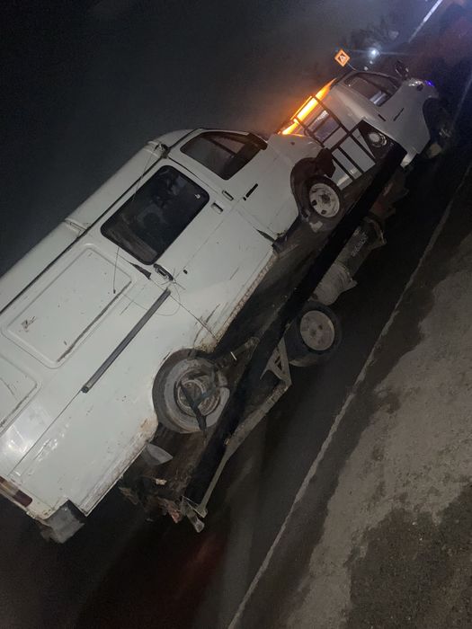 услуги эвакуатора 24/7