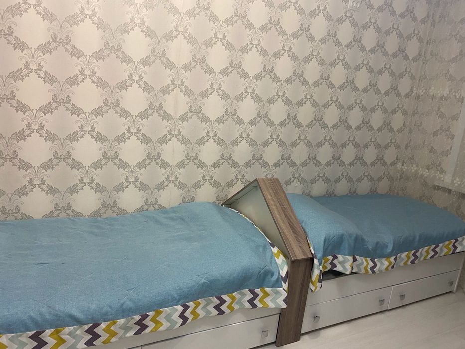 Продам велосипеды и мебель