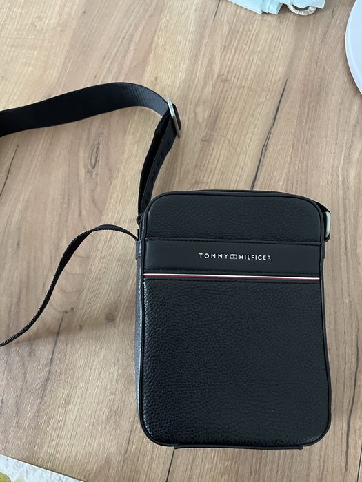 Барсетка tommy hilfiger
