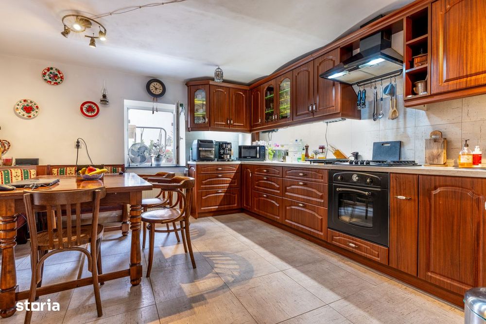 Casa interbelica in Andrei Muresanu!