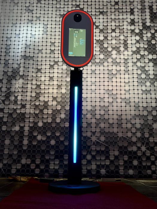 SUPER OCAZIE! Cabine foto modele noi la pret de producator/ photobooth