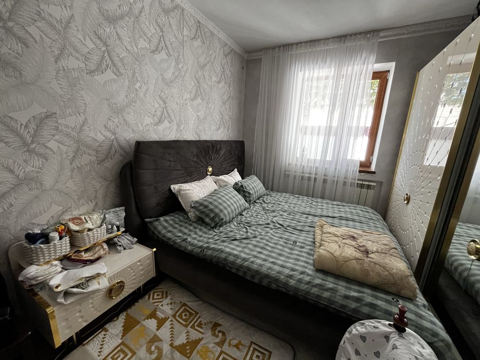 Срочно продам Спальный кровать