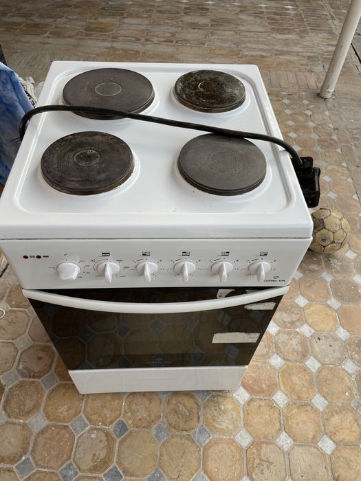 Электроплитка с духовкой