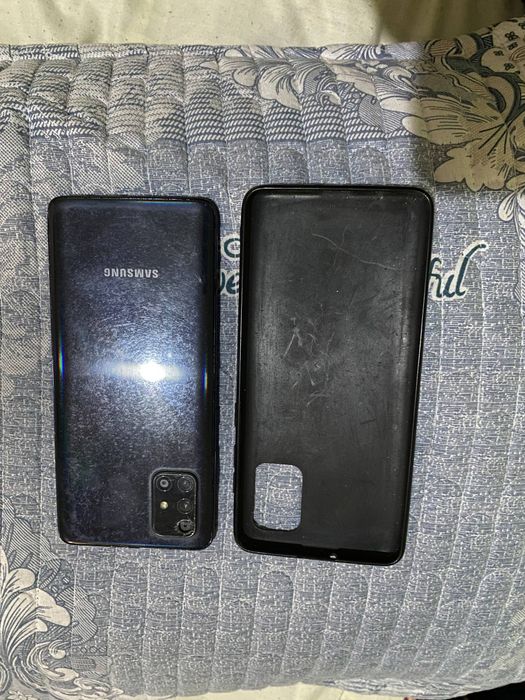 SAMSUNG A71  (128) гб