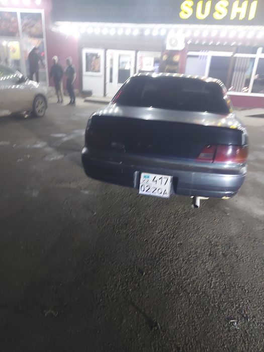 Срочна продам tayota camry